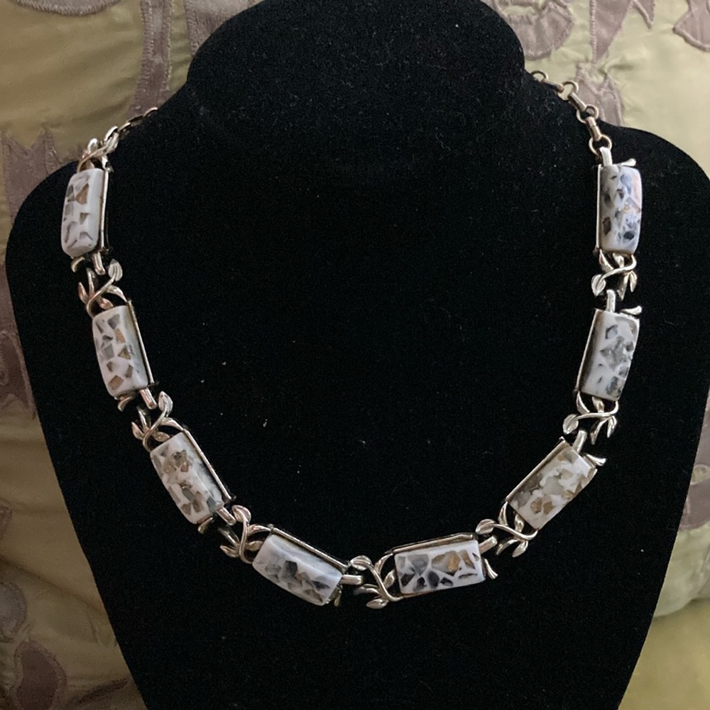 Vintage Mid Century Coro Lucite Confetti Rectangular Stones Choker 16.5 " in